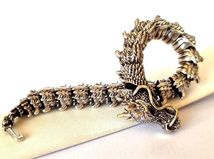 Armband - De Draak (Lóng – ) - Slangvormig - Voorouderlijke, Antiek en Kunst, Antiek | Boeken en Manuscripten