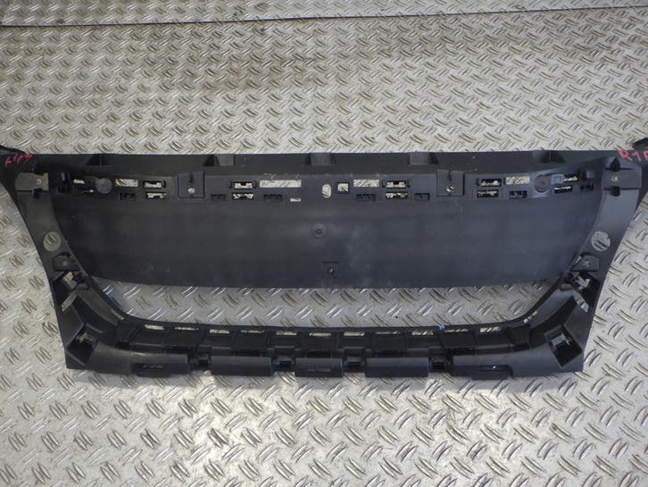 grill voor bumper 9814278877 Peugeot 3008 II, Auto-onderdelen, Carrosserie, Gebruikt, Verzenden