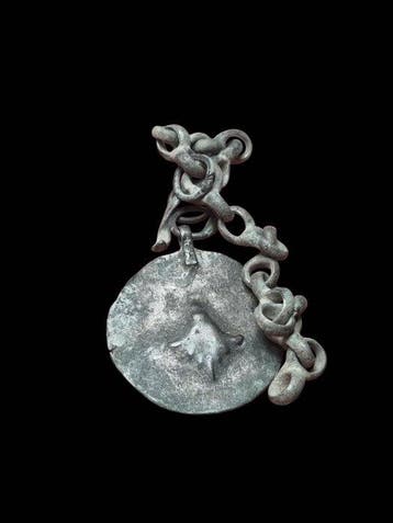 Oud-Romeins Brons, Rare Legion Amulet Hanger (Zonder