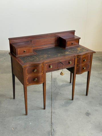 Schrijftafel - Hout - CarltonHouse / Engels