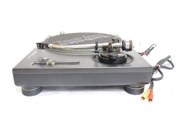 Technics - SL-1200MK5 Direct-Drive Quartz Synthesizer, Nieuw