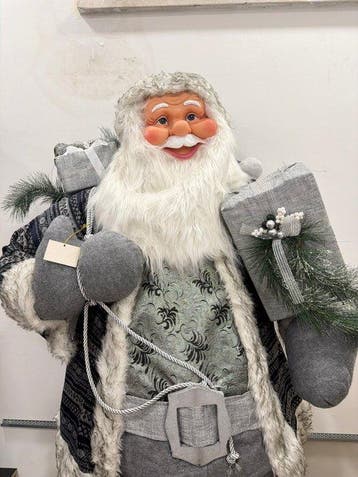 Kerstbeeldje - Textiel, Plastic, Hout - GROTE KERSTMAN, Nieuw