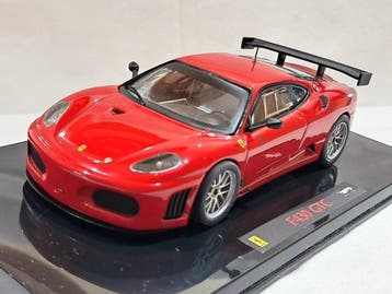 Hot Wheels 1:43 - Model sportwagen (3) - Ferrari 458 Italia