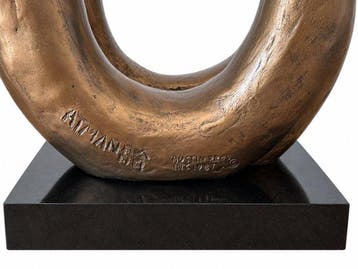 Austin Productions Inc. - David Fisher - sculptuur,
