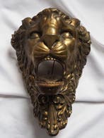 Ornement décoratif - France - Hauteur : 33 cm