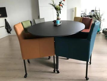 Set van 6 leren kuip eetkamerstoelen met wieltjes - Grijs, Ophalen of Verzenden, Nieuw, Eén