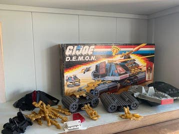 G.I. Joe D.E.M.O.N. Cobra Ferret Steltloper (Vintage) -