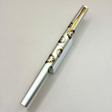 Pilot - 1979 Vintage - 14K gold nib (F) - with Ink Converter