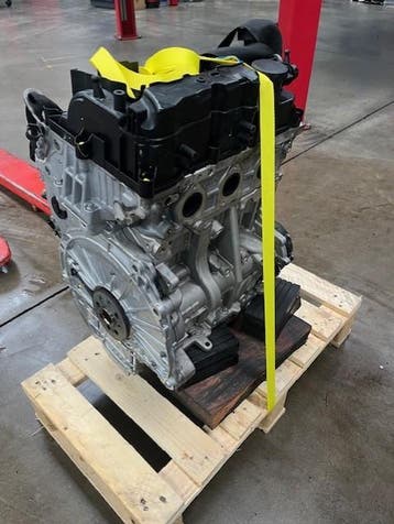 Motor BMW  B37 B37D15A, Ophalen of Verzenden