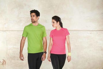 Hardloopshirt dames wit, Sports & Fitness, Fléchettes, Ophalen of Verzenden, Overige typen