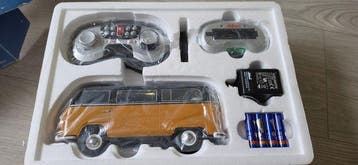Schuco 1:18 - Modelauto - VW T2a Bus, Schucotronic R/C, Hobby en Vrije tijd, Nieuw