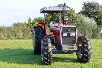 Massey Ferguson Tractor 385 4wd, Nieuw