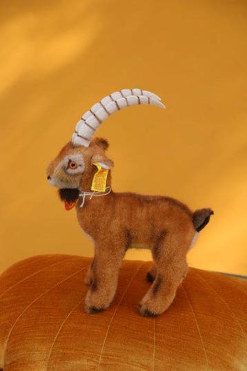 Steiff: Rocky de steenbok, EAN 3460/20, 20cm, 1982 - Pluche
