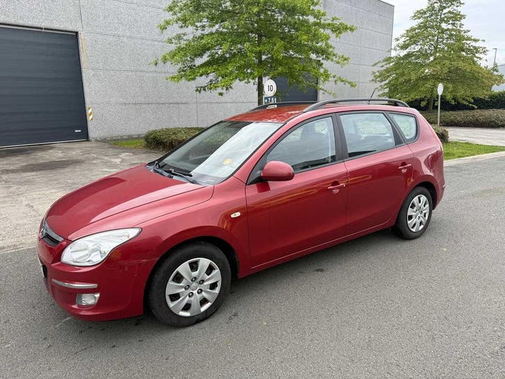 Online veiling - HYUNDAI - 2009 - I30 - BREAK -, Autos, Hyundai, Enlèvement