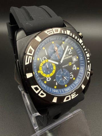 Watch - Renault - RENAULT F1 Team chronograph watch, Collections