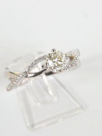 Verlovingsring - 18 karaat Witgoud - 0.66ct. tw. Diamant