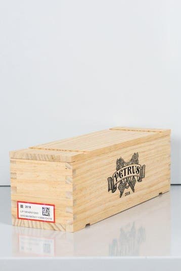 2018 Petrus - Pomerol - 1 Fles (0,75 liter), Verzamelen, Nieuw