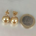 Boucles doreilles - 18 carats Or jaune Perle - Diamant -