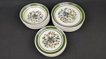 Ceramica Gualdo Tadino - Eetservies voor 6 (18) - Keramiek