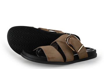 Graceland Slippers in maat 39 Beige, Kleding | Dames, Slippers, Verzenden, Beige, Zo goed als nieuw