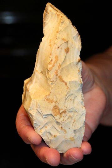 Neolithisch Vuursteen Herminette , Pic.... - 155 mm (Zonder