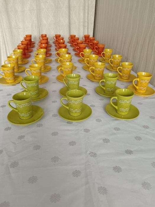 Koffie- en theeservies (84) - Keramiek, Porselein - Koffie-, Antiek en Kunst, Antiek | Meubels | Tafels