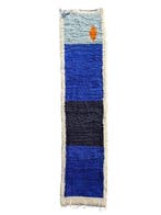 Tapis de couloir berbère marocain en laine – tons bleus -