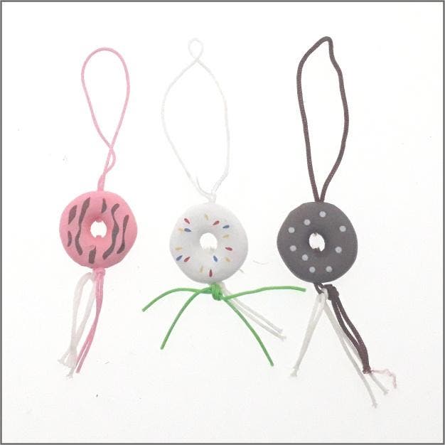 3x hanger Donut (Gelukspoppetjes, Sierlint en Decoratie), Hobby en Vrije tijd, Knutselen, Nieuw, Ophalen of Verzenden