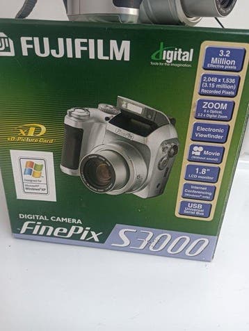 Fujifilm S3000 Digitale camera, Nieuw