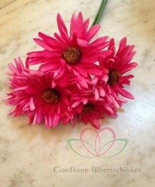 Aster Gerbera Fuchsia Foambloem Doos 30 stuks, Nieuw