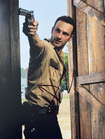 The Walking Dead - Signed by Andrew Lincoln (Rick Grimes)