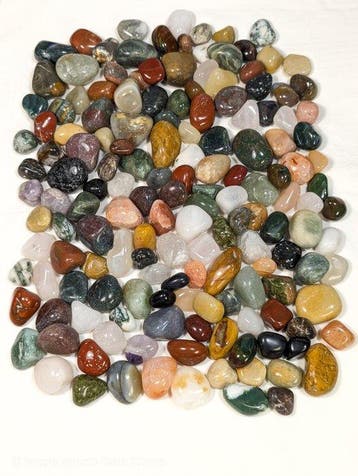1,5 kg - Collection mixte de pierres gemmes indiennes polies
