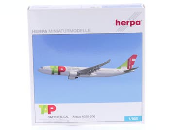 Schaal 1:500 Herpa 515153 TAP Portugal Airbus A330-200 Re..., Ophalen of Verzenden, Zo goed als nieuw