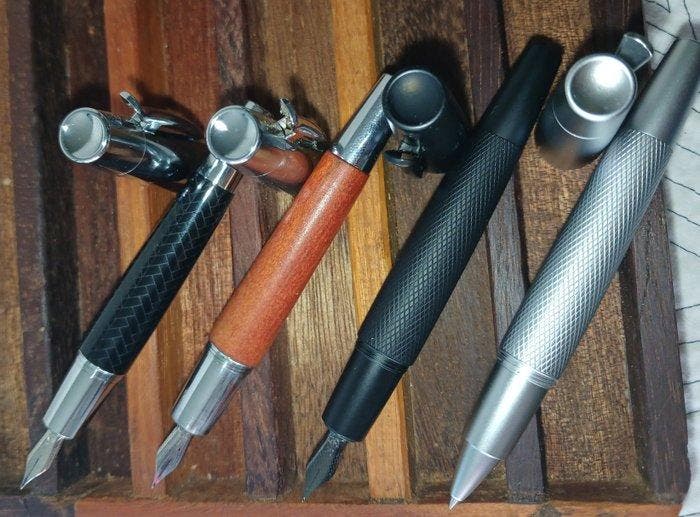 Faber Castell - E-motion pur Black, pur Silver, Birnenholz, Collections, Stylos