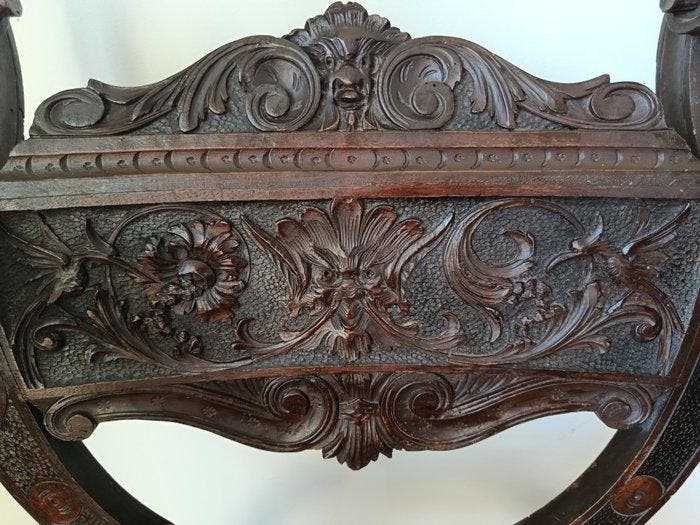 Fauteuil - DAGOBERT - Bois massif ébénisé - Trône DAGOBERT, Antiquités & Art, Antiquités | Autres Antiquités