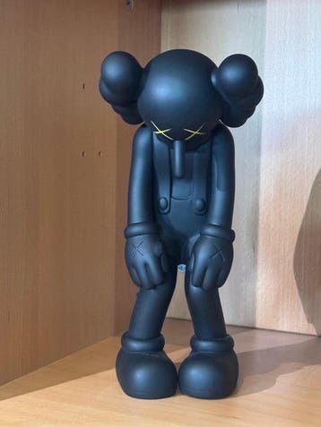 Kaws (1974) - Small Lie