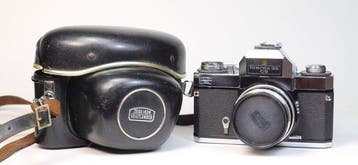 Zeiss Ikon Icarex 35 CS + Carl Zeiss Tessar 2,8/50mm |