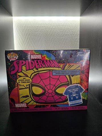 Funko - Funko Pop - Tees 652 Marvel Blacklight Spiderman