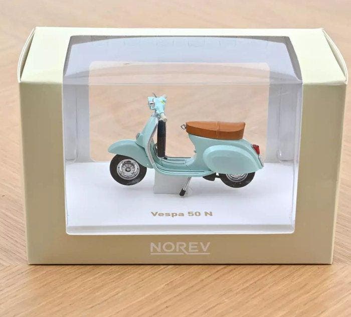 Norev 1:43 - Model motorfiets - Vespa, Hobby en Vrije tijd, Modelauto's | 1:5 tot 1:12