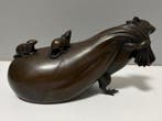 Lively and realistic animal bronze sculptured Mouse statue -