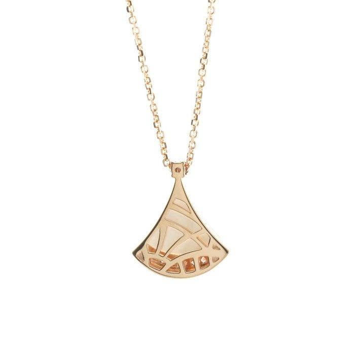 Bvlgari - Collier avec pendentif or rose, Bijoux, Sacs & Beauté, Bijoux anciens