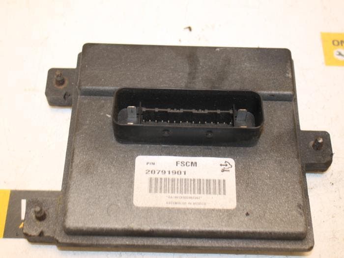 Module (diversen) GMC Savana O71280, Autos : Pièces & Accessoires, Carrosserie & Tôlerie