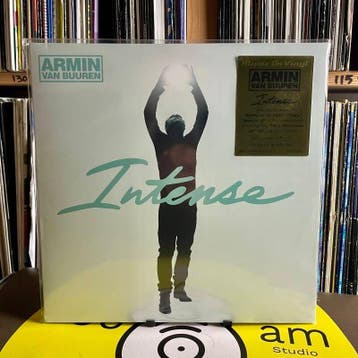 Armin van Buuren - Intense, Verzenden
