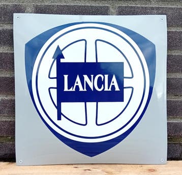 Lancia auto logo, Collections, Marques & Objets publicitaires, Verzenden