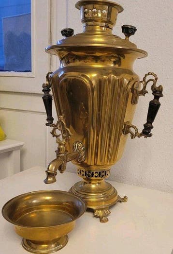 Samovar - Laiton massif., Antiek en Kunst