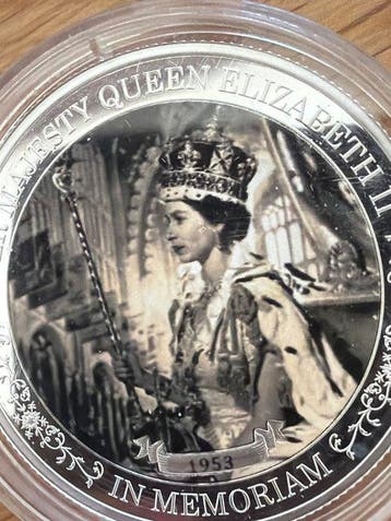 Barbados. 1 Dollar 2022 Queen Elizabeth In Memoriam, 1/2 oz, Postzegels en Munten