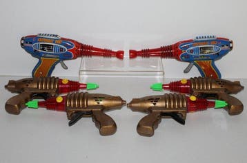 Shudo en Razer - Speelgoed - 2 x Astroray Gun + 4 x Ray Gun