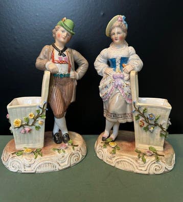 Ernst Bohne Söhne - Beeldje - Gorgeous Potpourri Holders (2), Antiek en Kunst