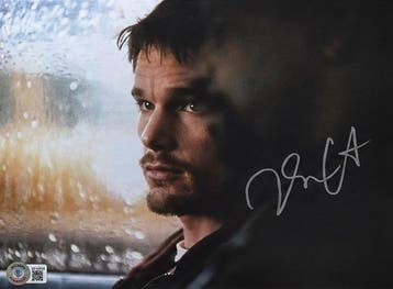 Training Day - Ethan Hawke - Signed 8x10 Photo – Beckett, Verzamelen, Nieuw