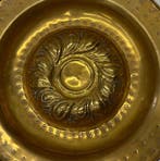 Aalmoezen schotel - Messing - 17th century - Zeer grote